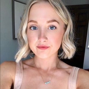 Meet your Posher, Grace